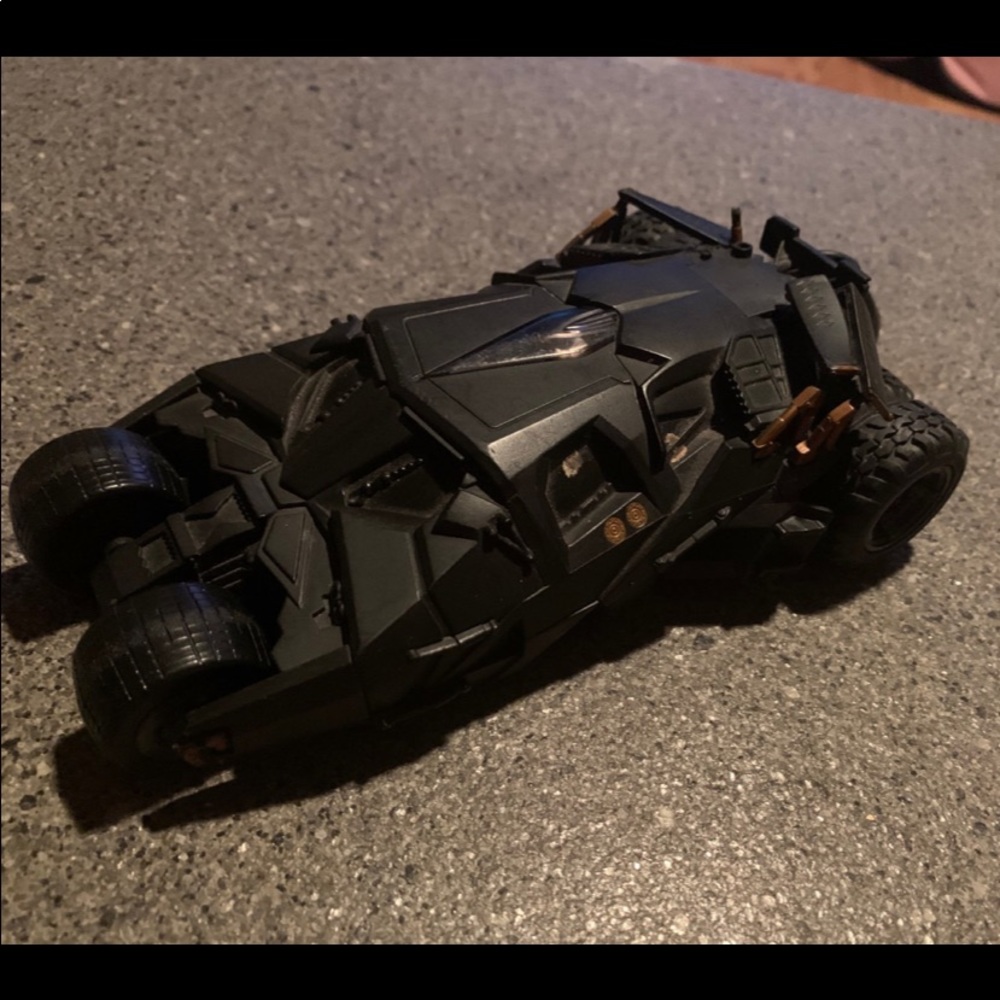 2007 Batmobile Batman The Dark Knight sci-fi Revoltech Batmobile Tumbler #043